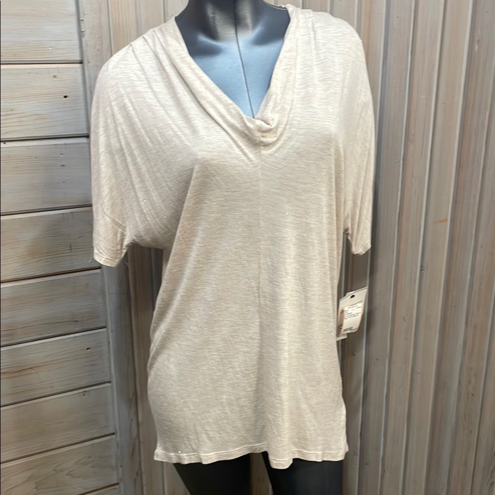 Liz Claiborne Cream Tan Relaxed Short Sleeve T-Shirt